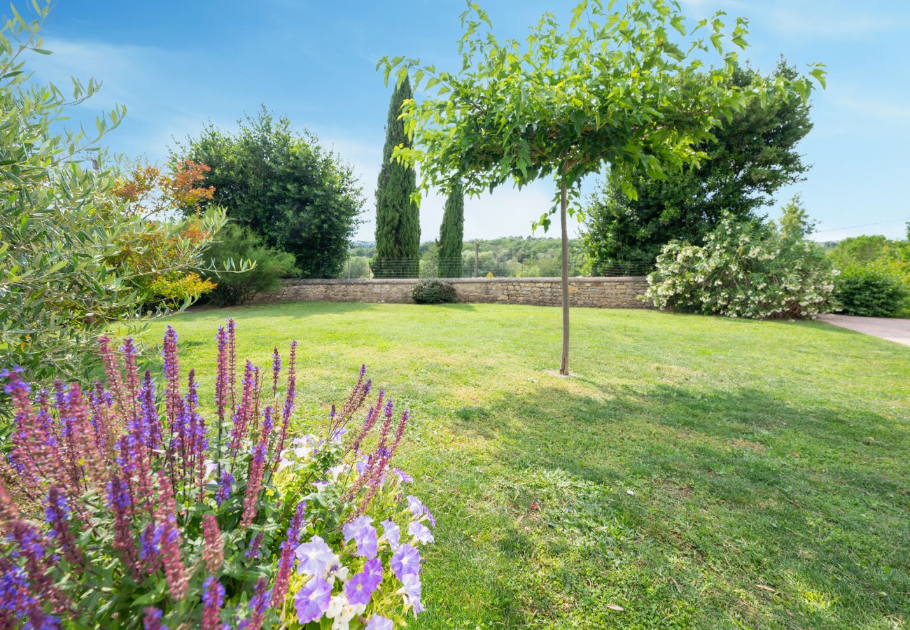 Villa in Saint-Césaire-de-Gauzignan - Vignes