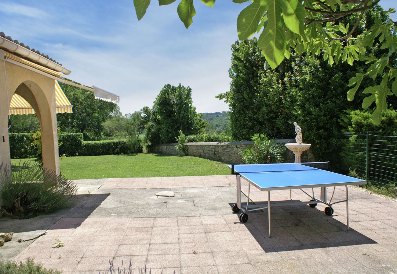Villa in Saint-Césaire-de-Gauzignan - Vignes