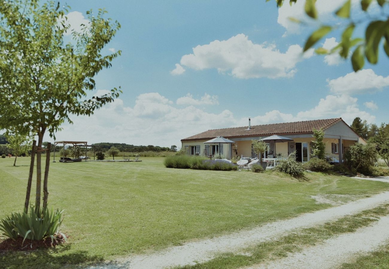 Villa in Saint-Eutrope-de-Born - 47BELLE · Bisou