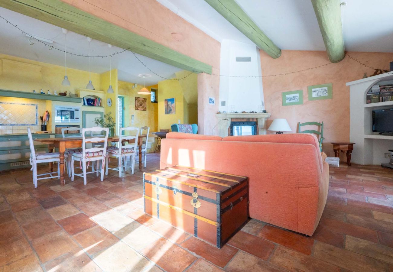 Villa in Murs - MARIUS ·
