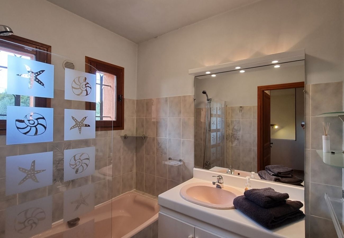 Villa in Flayosc - Marival