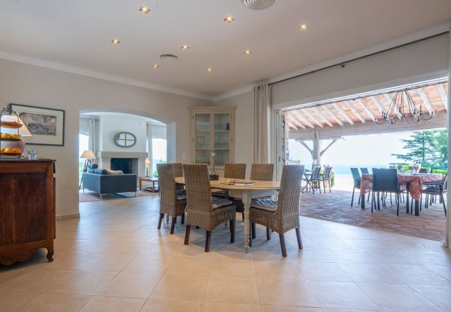 Villa in Sainte-Maxime - La Baraka Villa in Sainte-Maxime - La Baraka