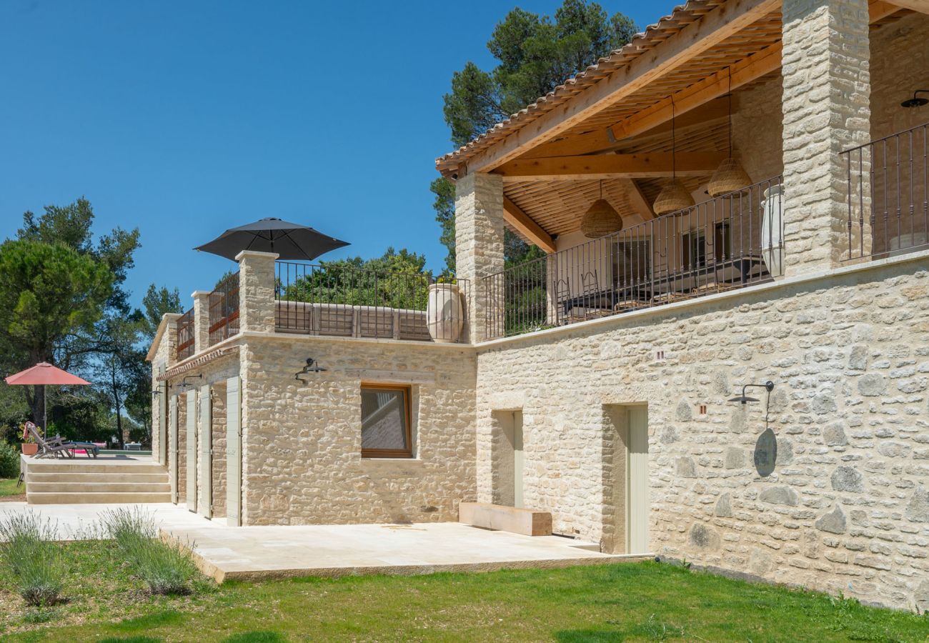 Villa in Murs - La Cauquière