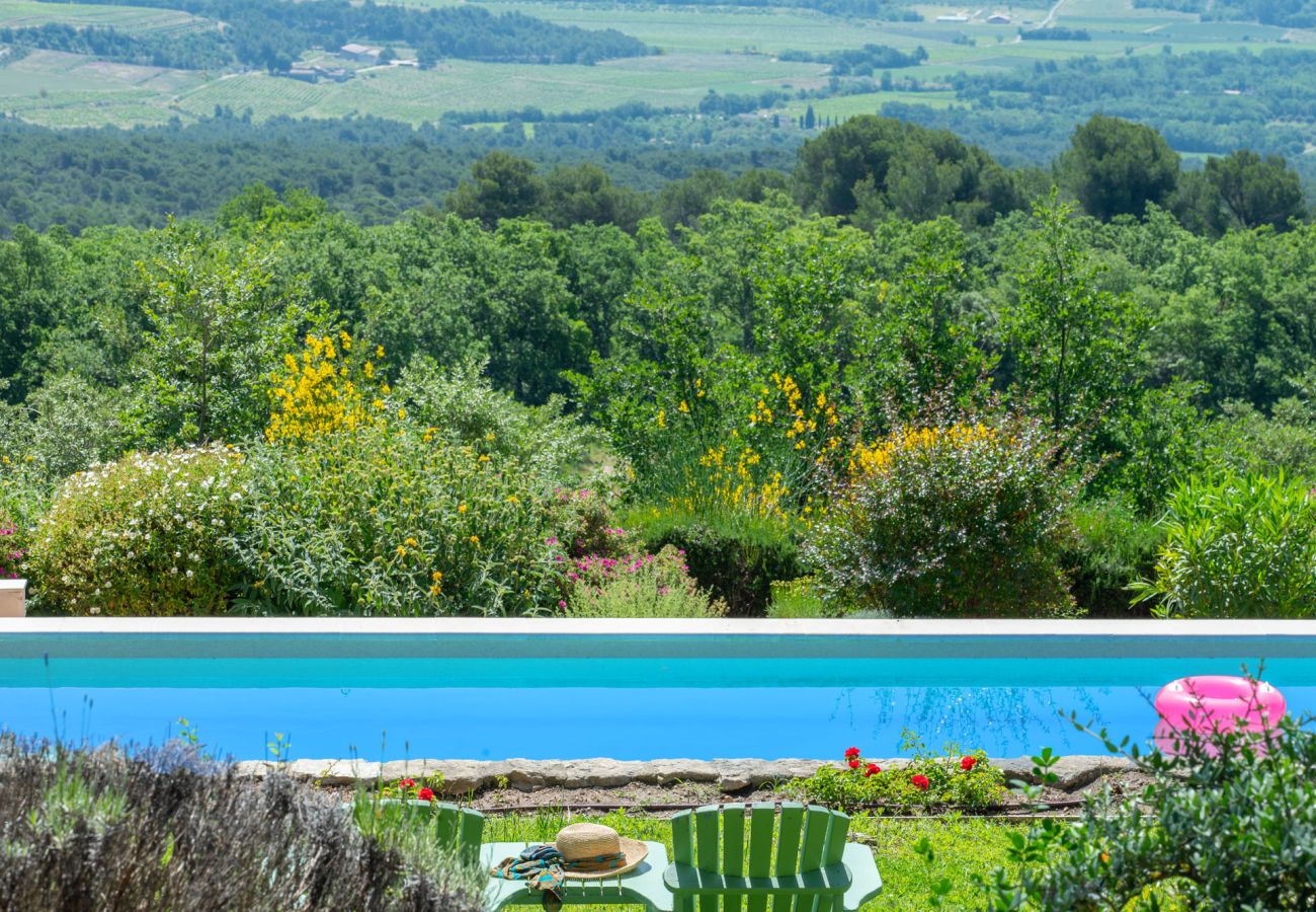 Villa in Murs - La Cauquière