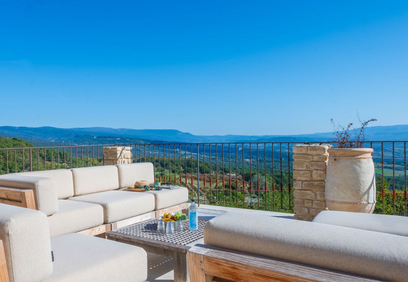 Villa in Murs - La Cauquière