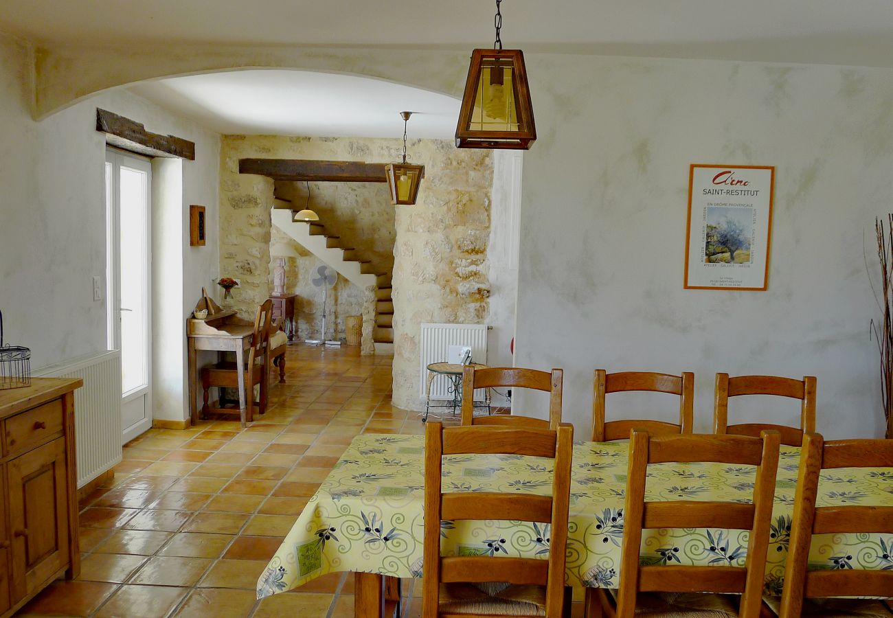 Villa in Saint-Restitut - 26MURA · Villa Mas Murat