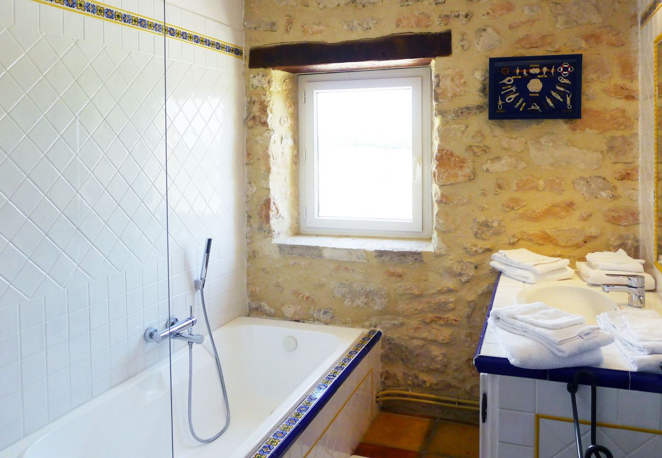 Villa in Saint-Restitut - 26MURA · Villa Mas Murat