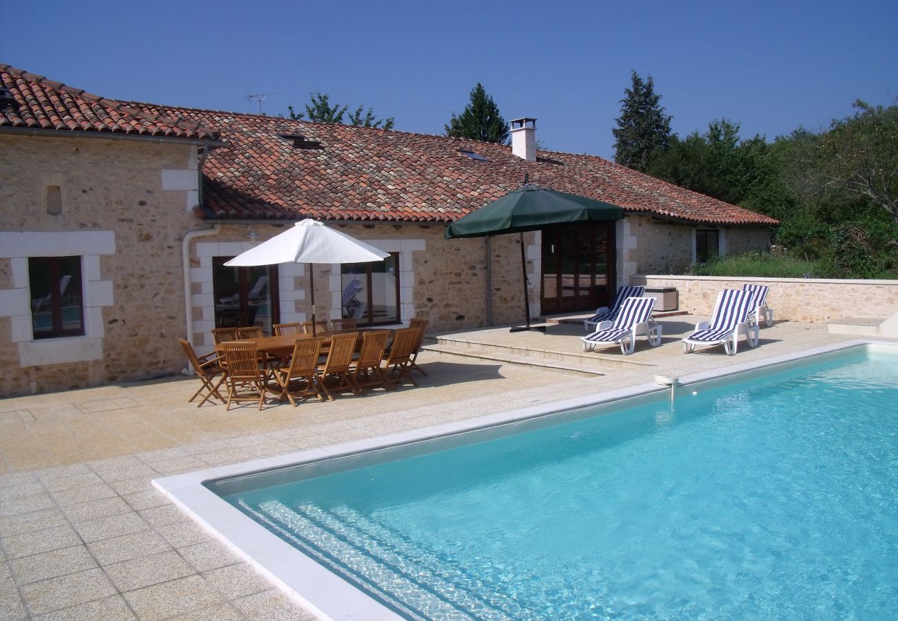 Villa in Mainzac - Le Breuil