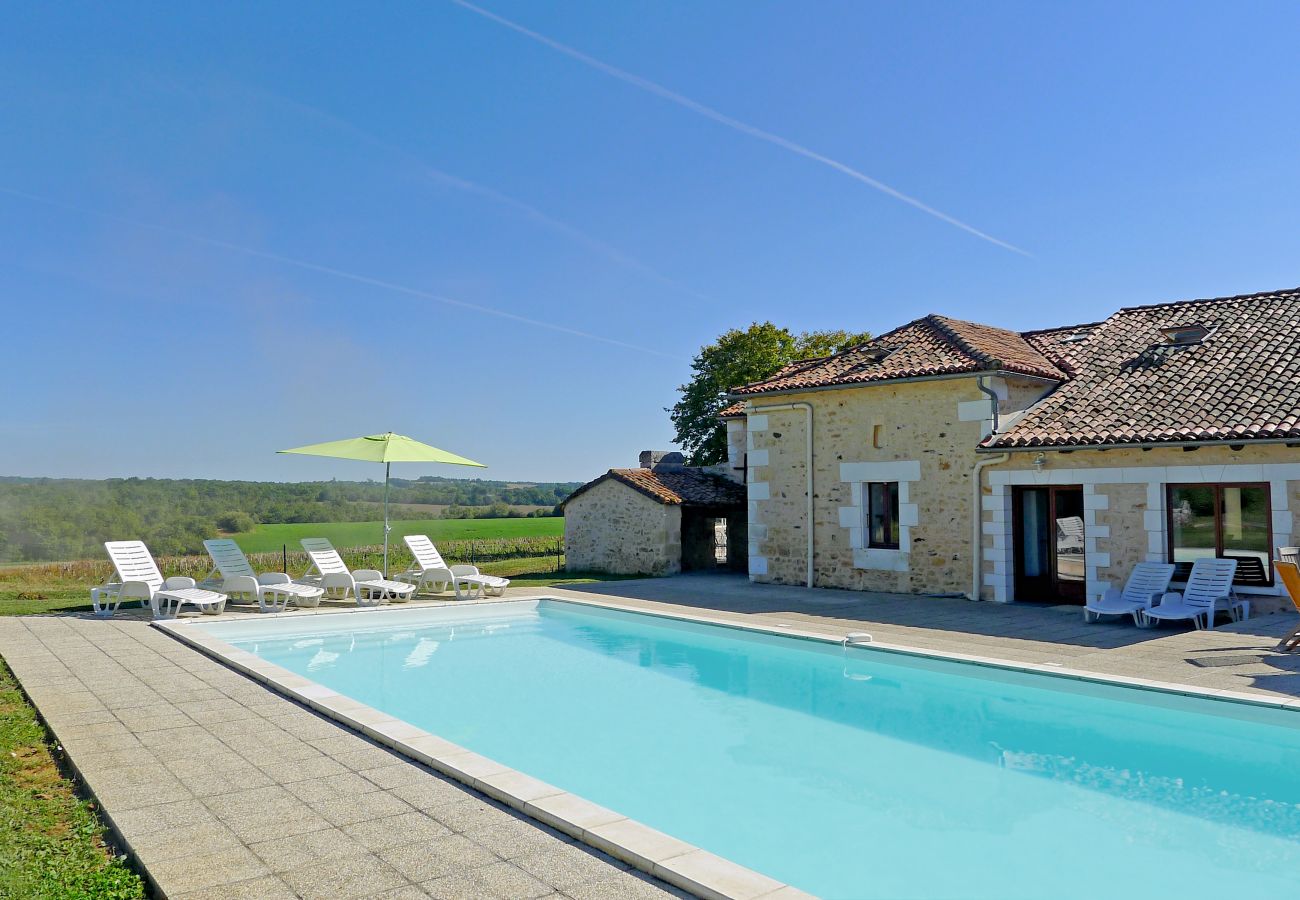 Villa in Mainzac - Le Breuil