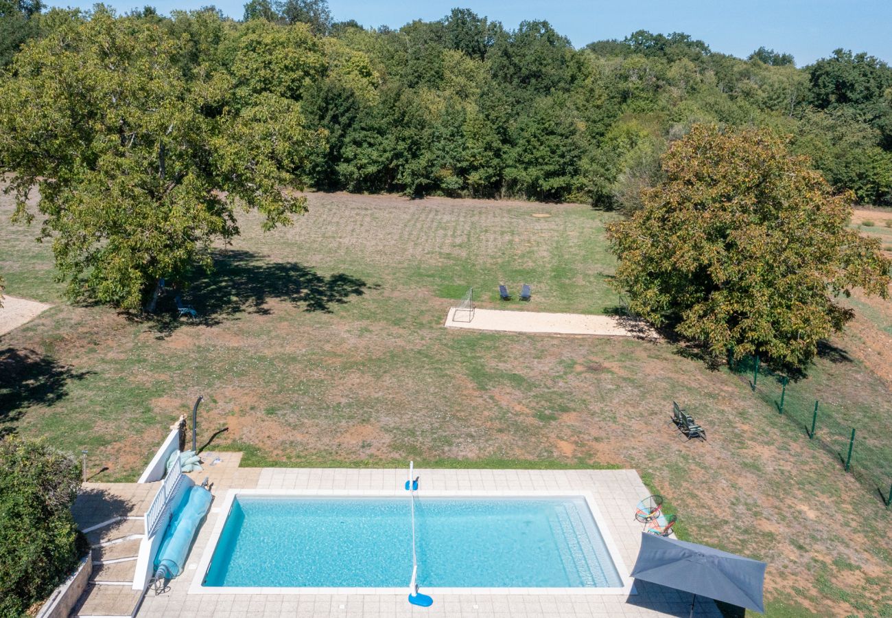 Villa in Mainzac - Le Breuil