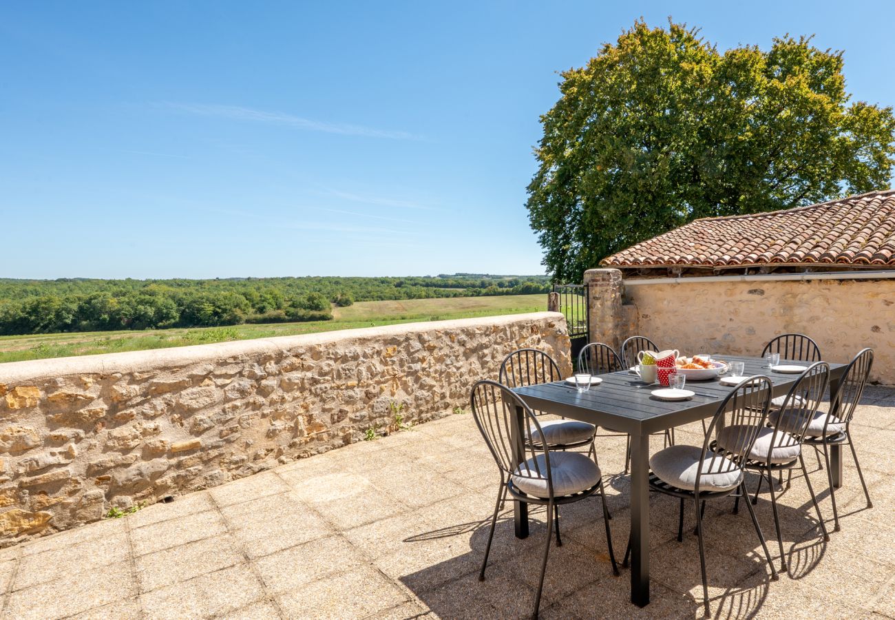 Villa in Mainzac - Le Breuil