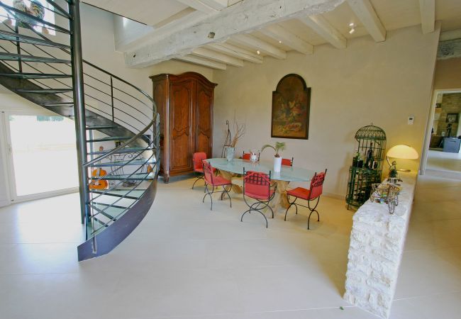 Villa in Saint-Germain-des-Prés - Le Mirambeau Villa in Saint-Germain-des-Prés - Le Mirambeau