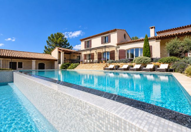 Villa in Apt - Luma