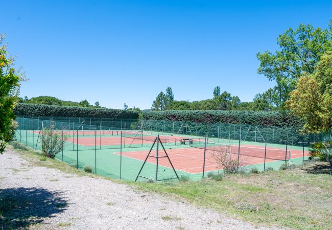 Villa in Tourtour - Hauteurs de Tourtour Villa in Tourtour - Hauteurs de Tourtour