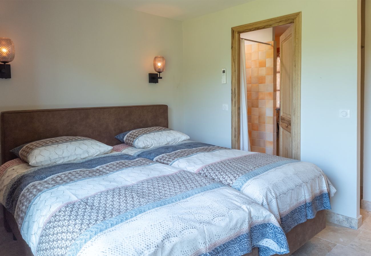 Villa in Lorgues - Le Jardin des Enfants