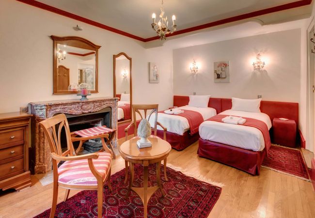 Villa in Vescours - Château de Montsymond Villa in Vescours - Château de Montsymond