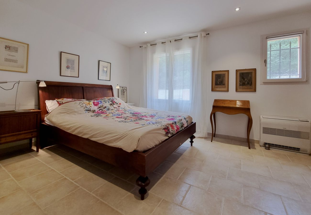 Villa in Lorgues - Bold