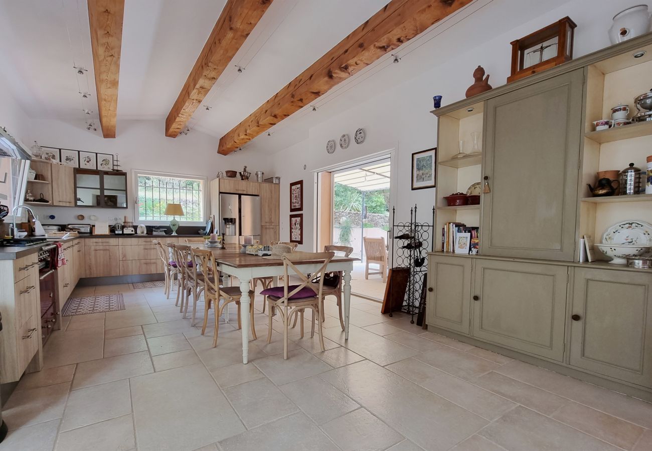Villa in Lorgues - Bold