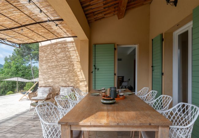 Villa in Tourretes sur Loup - Mas des Violettes Villa in Tourretes sur Loup - Mas des Violettes
