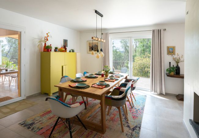 Villa in Tourretes sur Loup - Mas des Violettes Villa in Tourretes sur Loup - Mas des Violettes