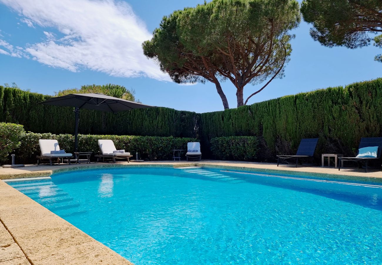 Villa in Sainte-Maxime - La Vue des Pins