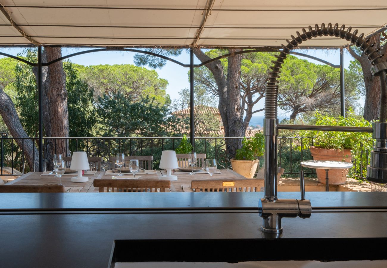 Villa in Sainte-Maxime - La Vue des Pins