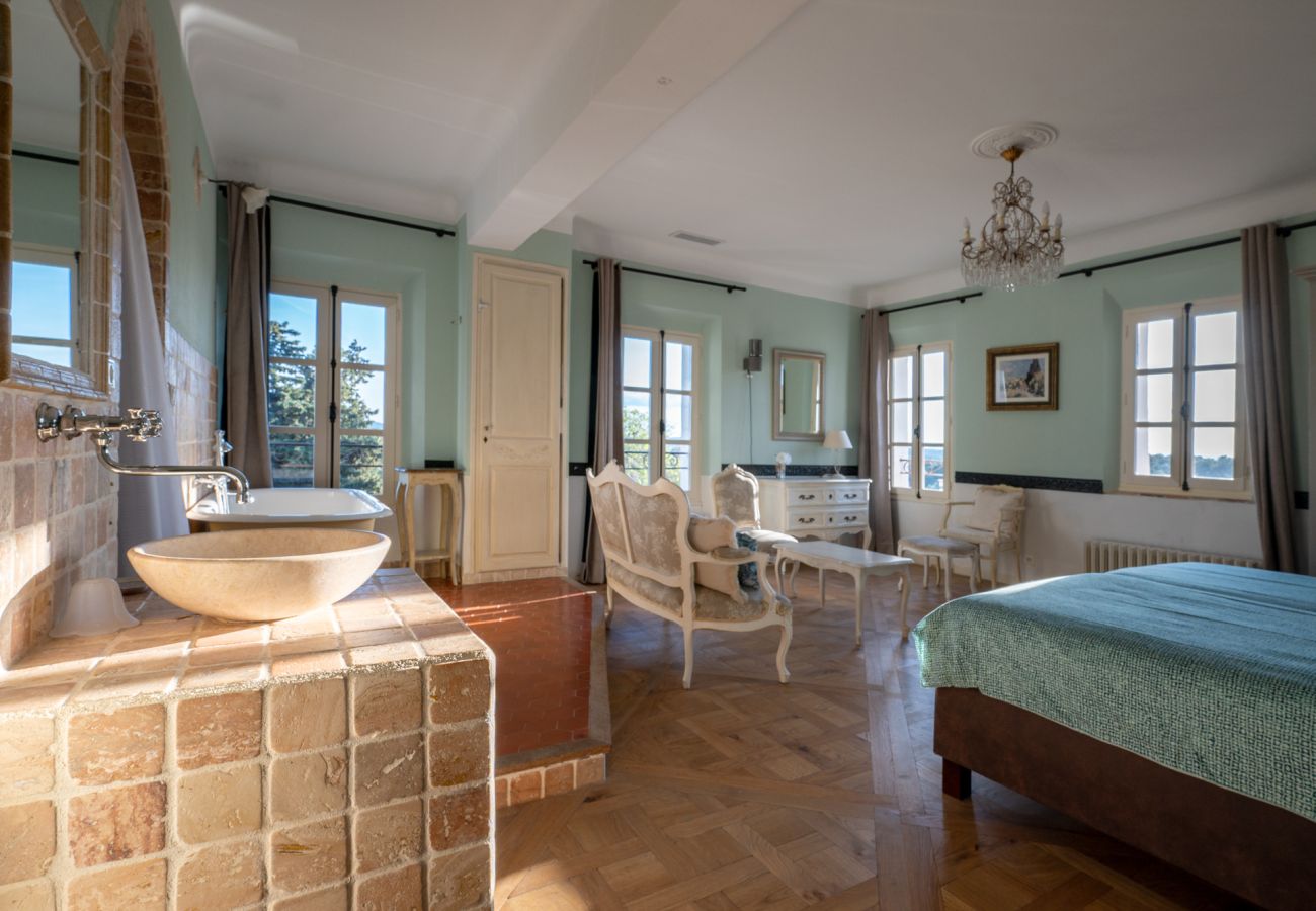 Villa in Lorgues - Pignes de Lorgues