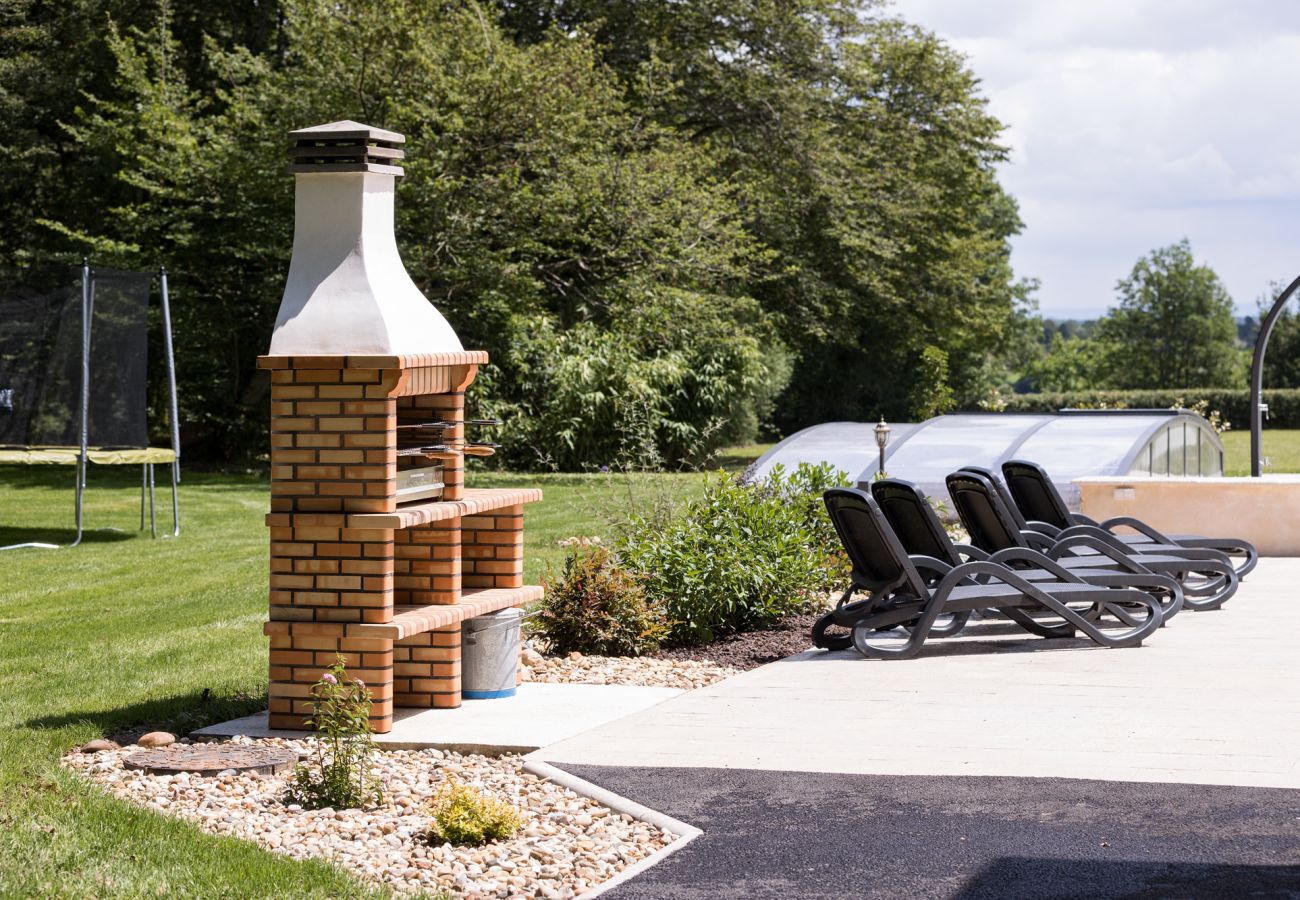 Villa in Cuisery - Château de Montrevost