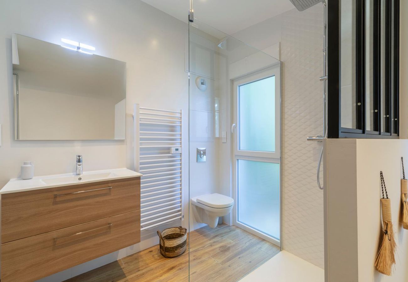 Villa in Nîmes - Villa Twin Retreat Nîmes