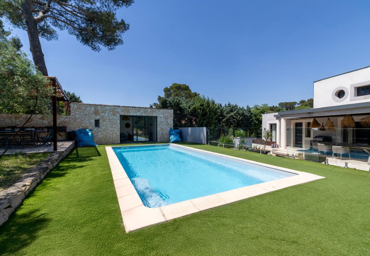 Villa in Nîmes - Villa Twin Retreat Nîmes