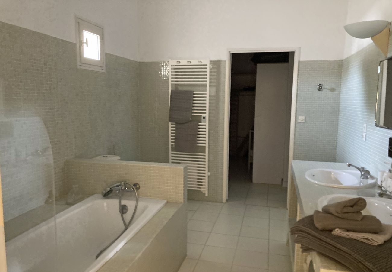 Villa in Maussane-les-Alpilles - Les Oliviers de Mausanne