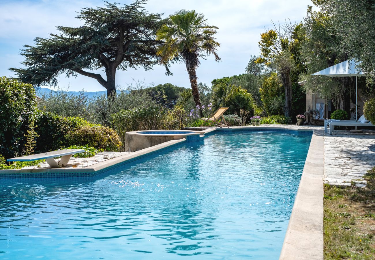 Villa in Grasse - Les Terrasses de Grasse