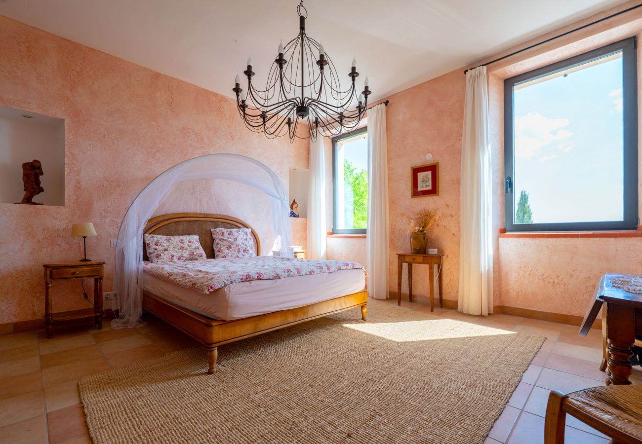 Villa in Aups - Bastide des Cyprès