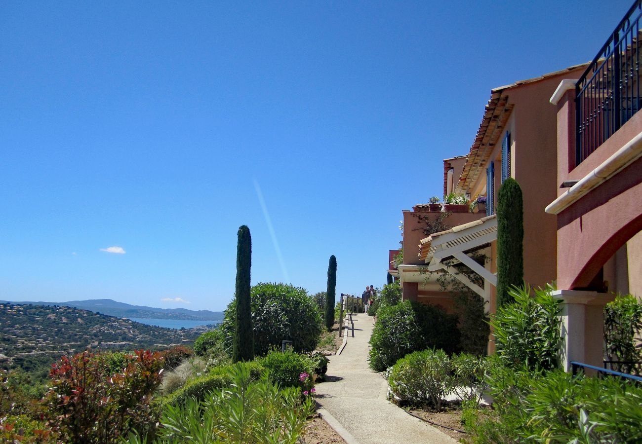 Apartment in Sainte-Maxime - 83GSUD · Apartment Le Grand Cap