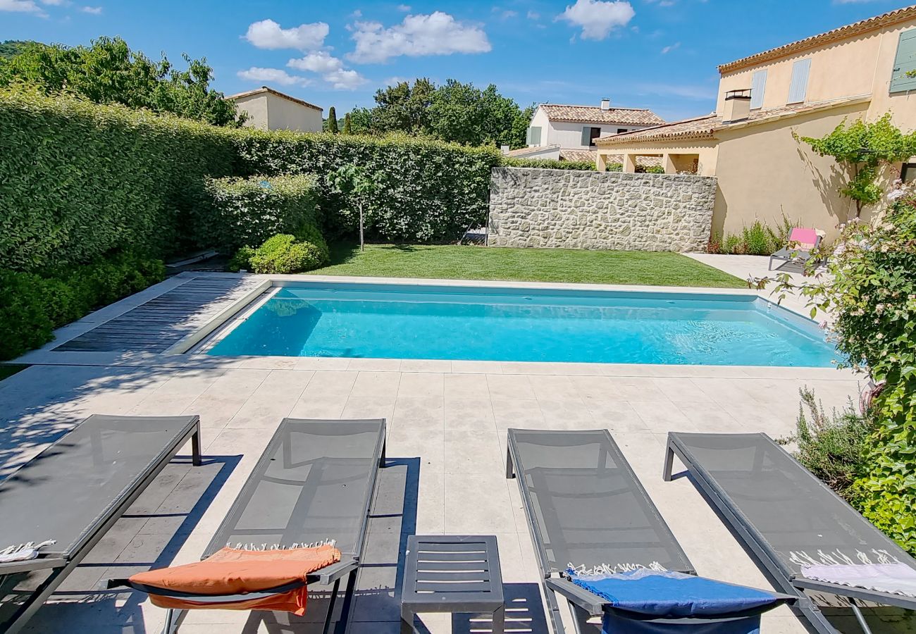 Villa in Malaucène - 84GRENA · Villa Grenache