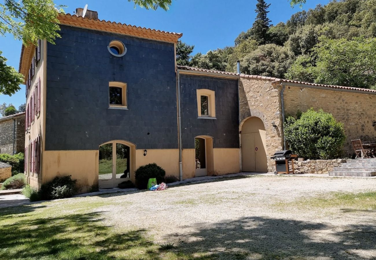 Villa in Vélieux - 34CHAMP· Le Grand Champ