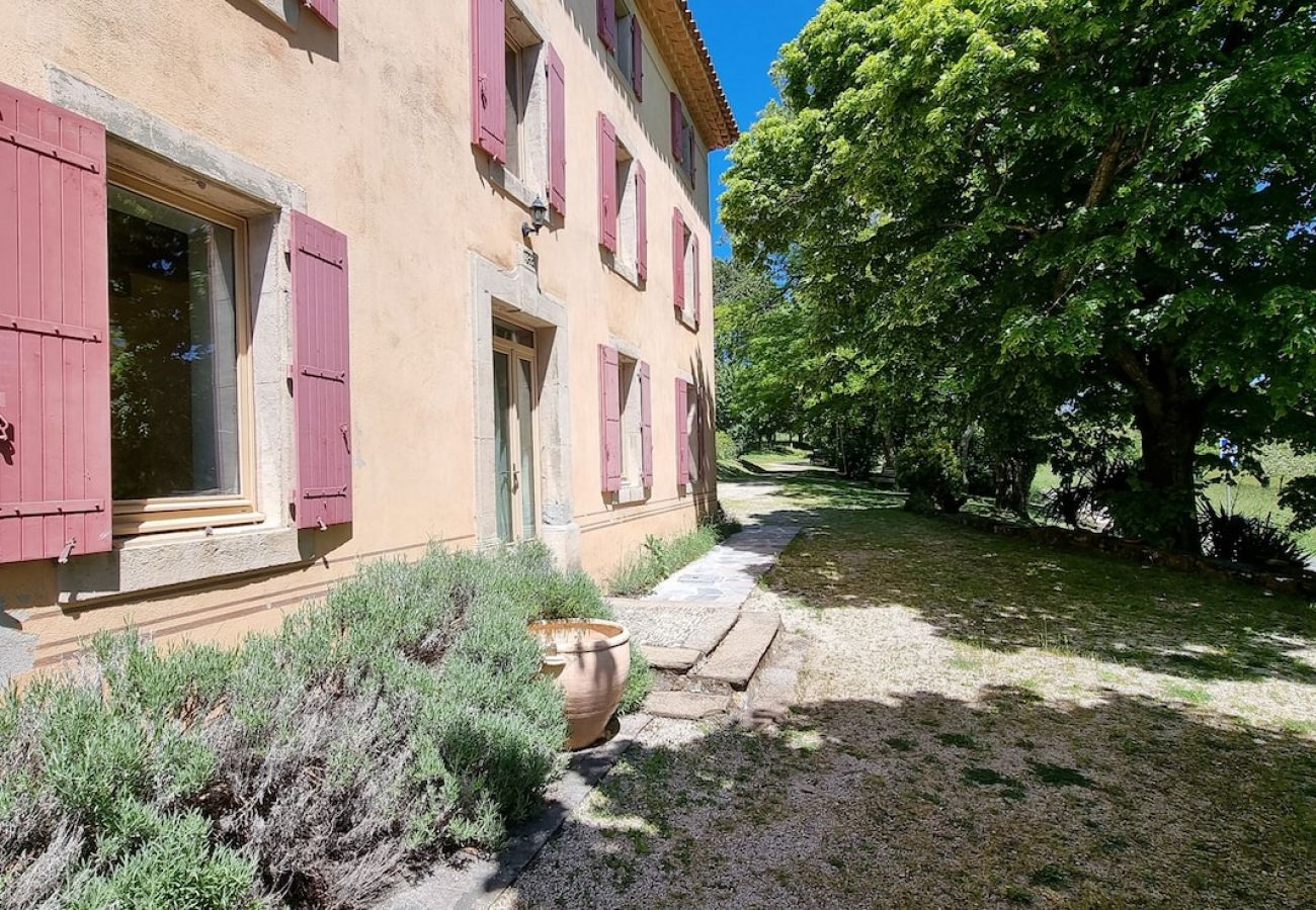 Villa in Vélieux - 34CHAMP· Le Grand Champ