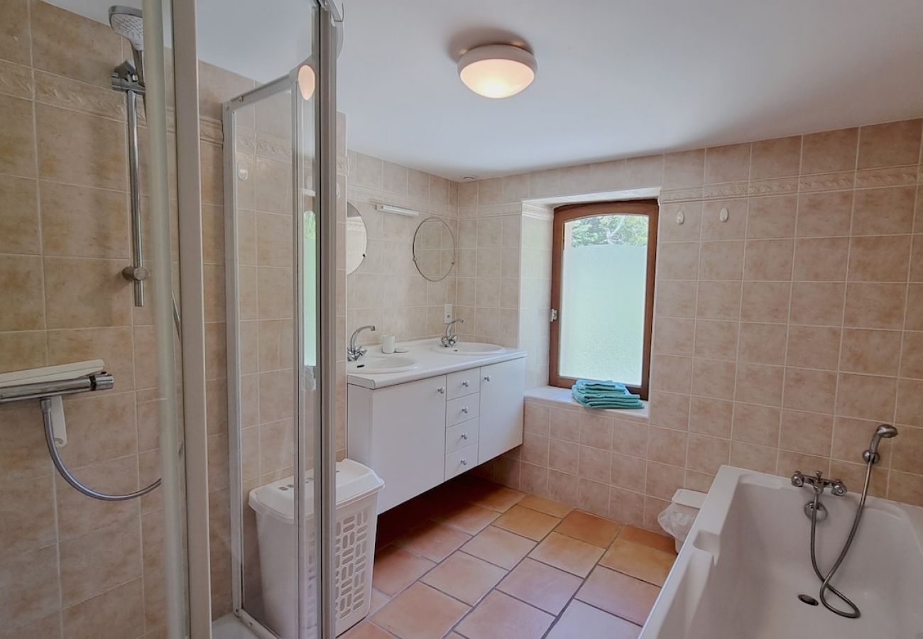 Villa in Vélieux - 34CHAMP· Le Grand Champ