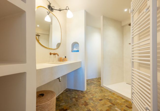 Villa in Murs - La Cauquière Villa in Murs - La Cauquière