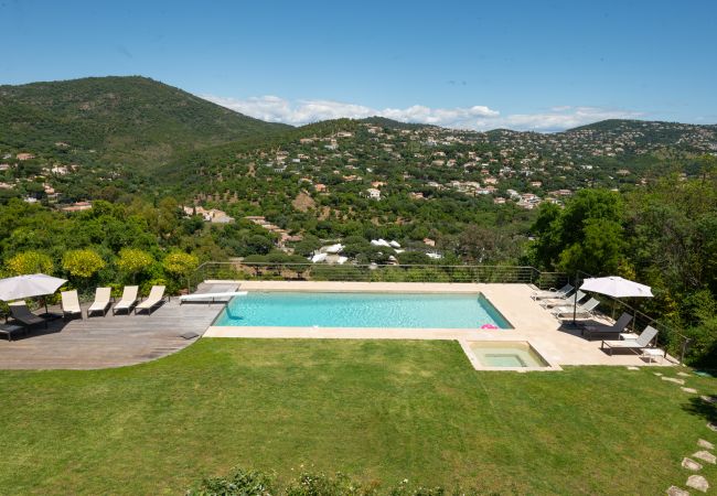 Villa in Sainte-Maxime - Mas Supérieure Villa in Sainte-Maxime - Mas Supérieure