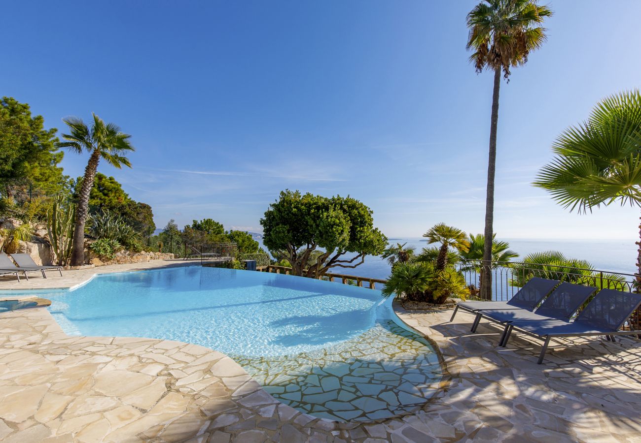 Villa in Théoule-sur-Mer - Côte Lumière