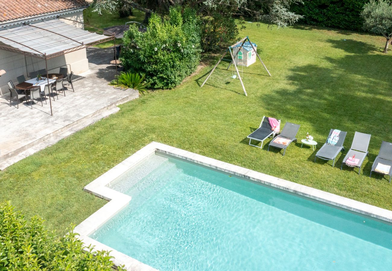 Villa in Saint-Etienne-du-Grès - La Bastide des Alpilles