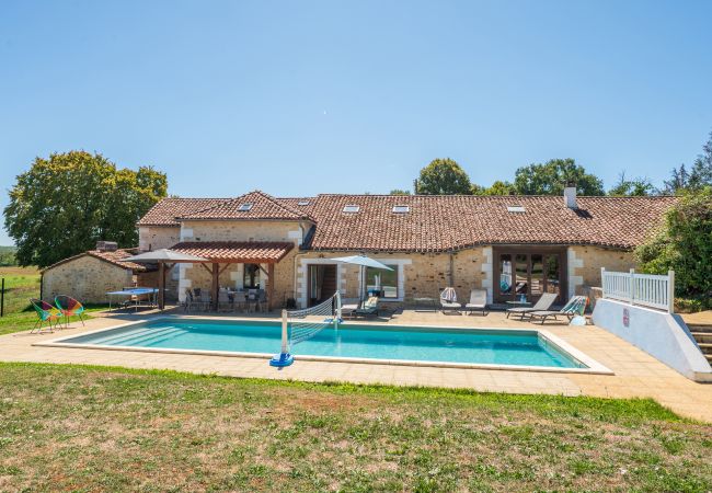 Villa in Mainzac - Le Breuil