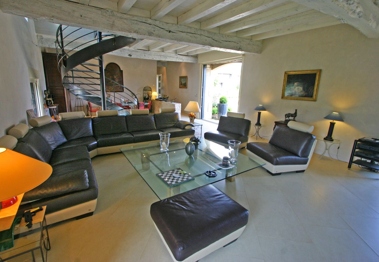 Villa in Saint-Germain-des-Prés - Le Mirambeau