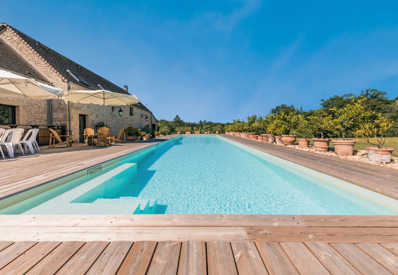 Villa in Saint-Germain-des-Prés - Le Mirambeau