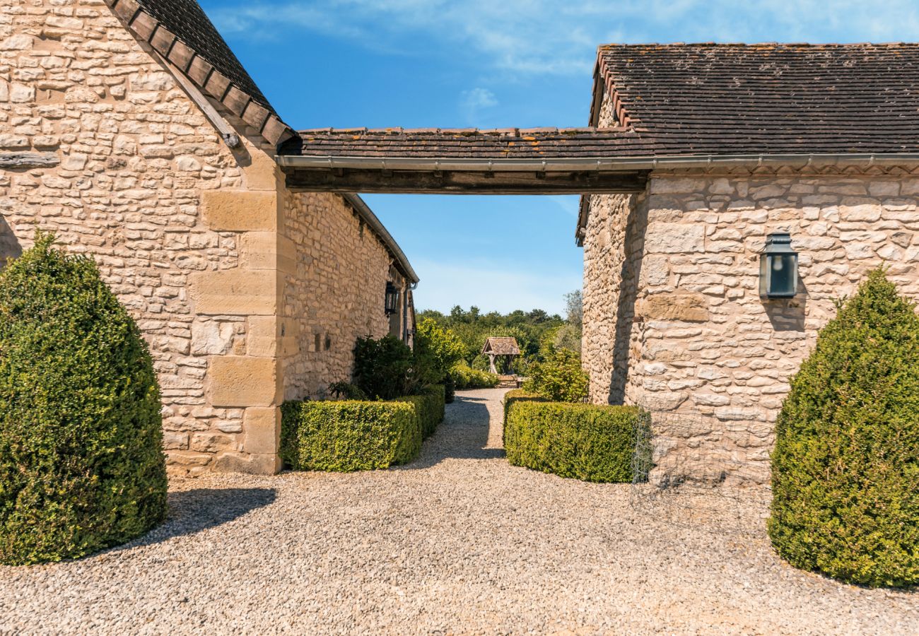 Villa in Saint-Germain-des-Prés - Le Mirambeau