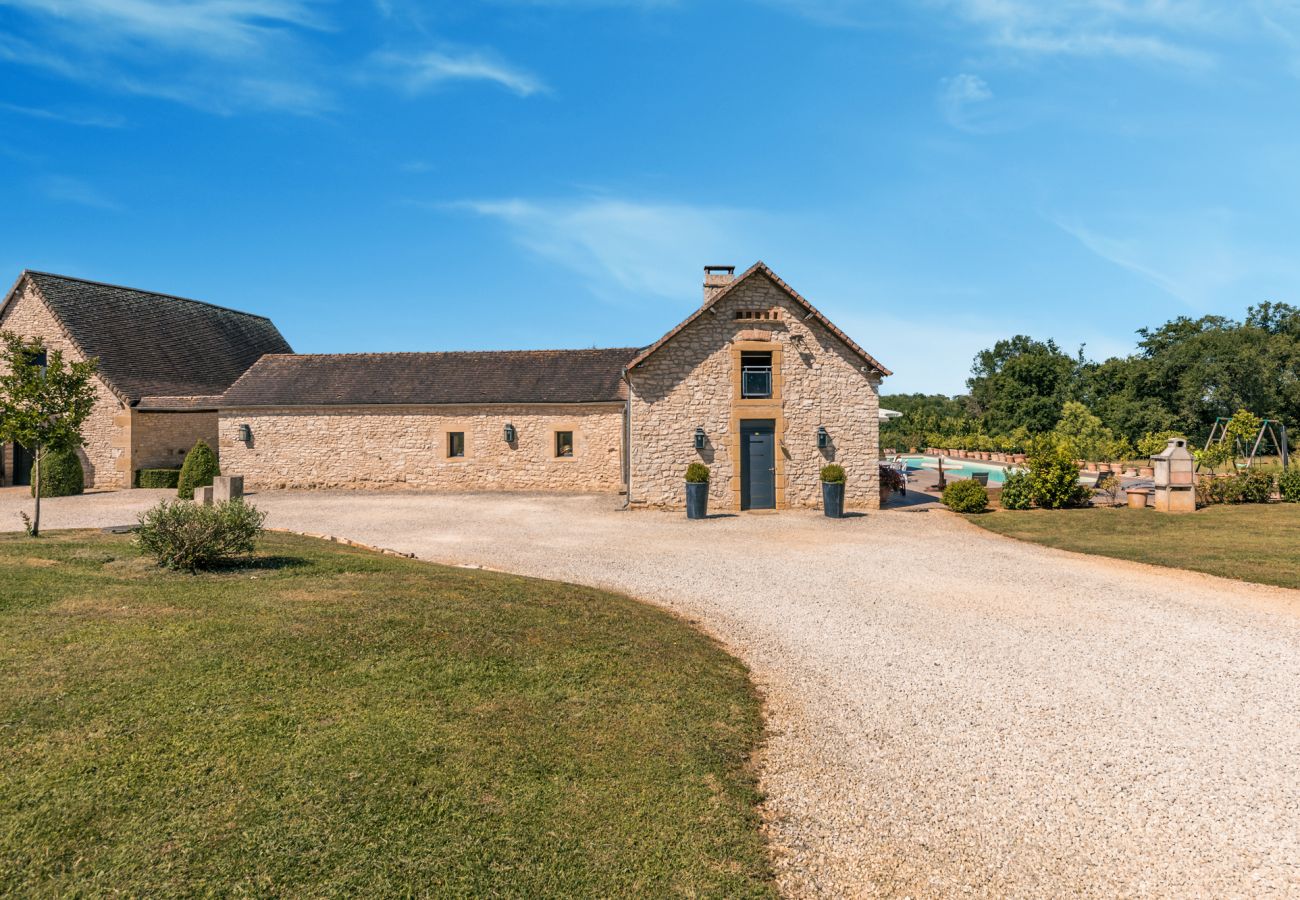Villa in Saint-Germain-des-Prés - Le Mirambeau