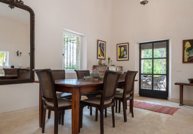 Villa in Apt - Lumière des Cerisiers Villa in Apt - Lumière des Cerisiers