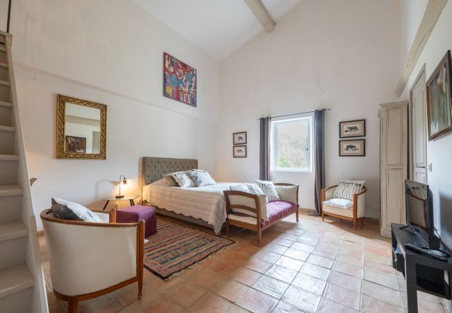 Villa in Apt - Lumière des Cerisiers Villa in Apt - Lumière des Cerisiers