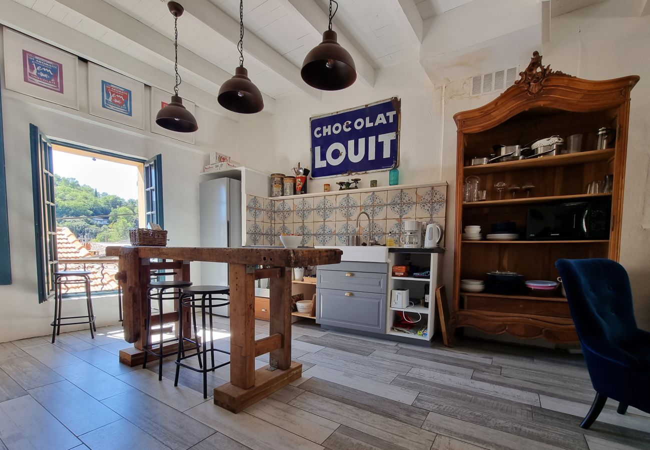 Townhouse in Méounes-lès-Montrieux - 83MENOU -Menous